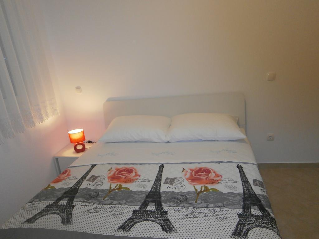 Apartmani Perak Mimice Kültér fotó